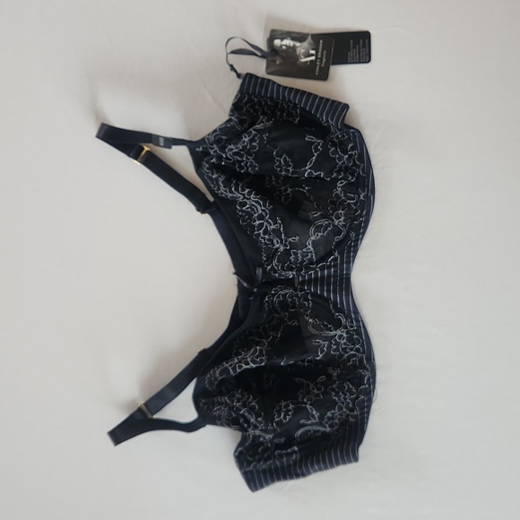 Ashley Graham Fatal Attraction Unlined Underwire Bra - Size 40DD or 40E - Picture 2 of 14